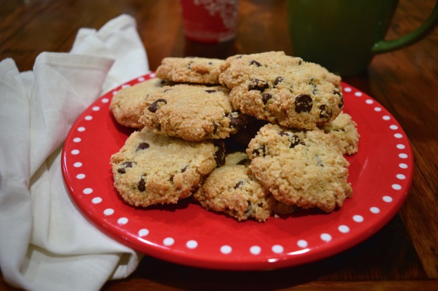 almond-chocolate-chip-cookies-full